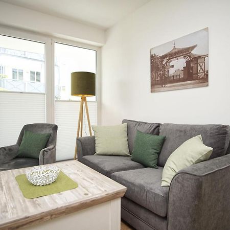 Terrasse, Gratis Nutzung Vom Ahoi Erlebnisbad Und Sauna In Sellin - Villa Karola Fewo 02 Goehren  Eksteriør bilde